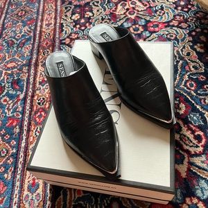 Senso Linea Mules in box, style no longer available, excellent condition